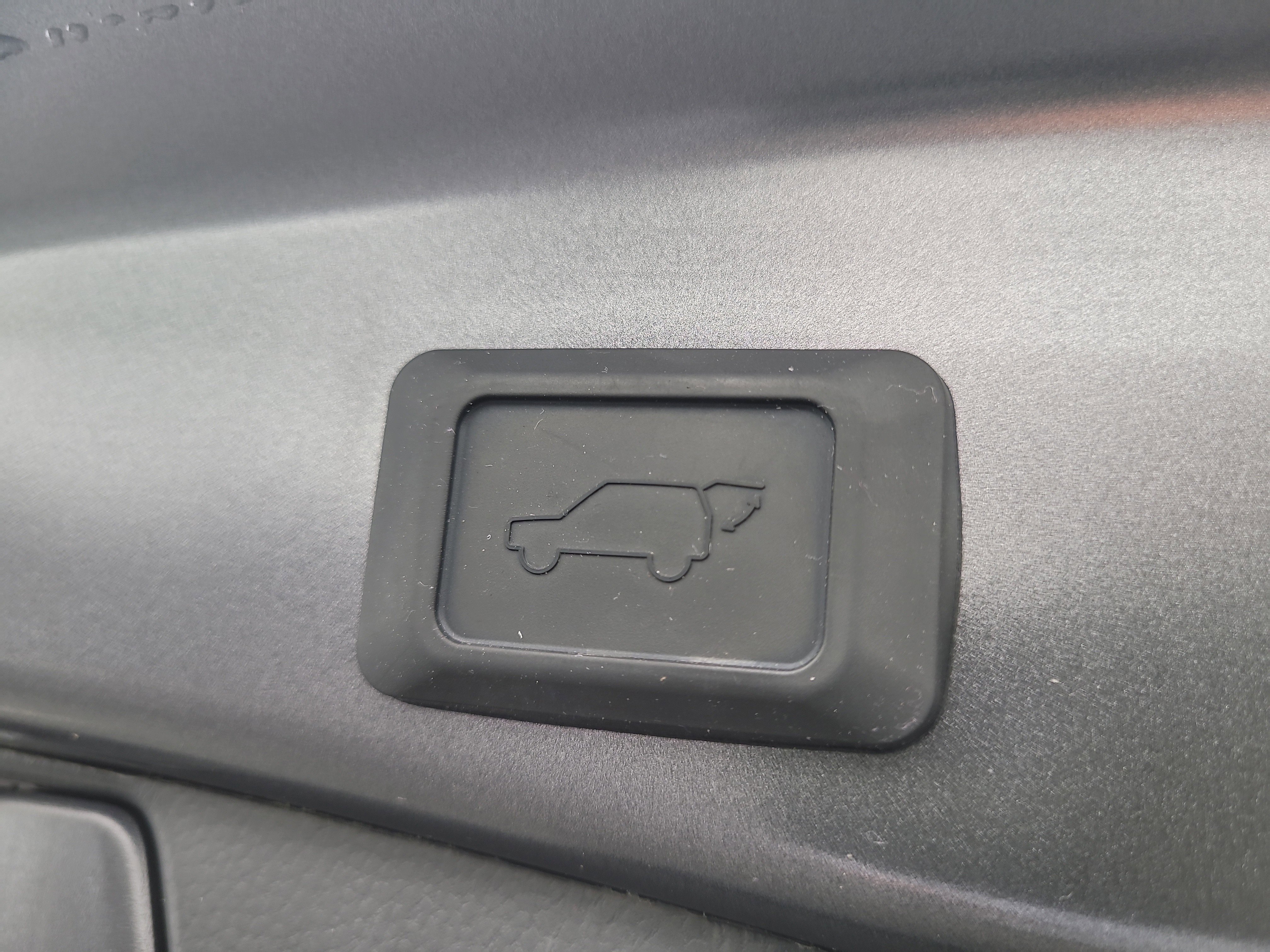 Certified 2025 Toyota RAV4 XLE image 12