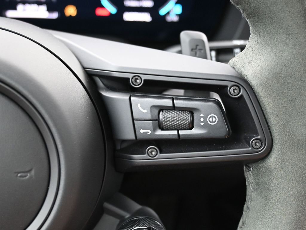 Certified 2025 Porsche 911 Carrera image 25