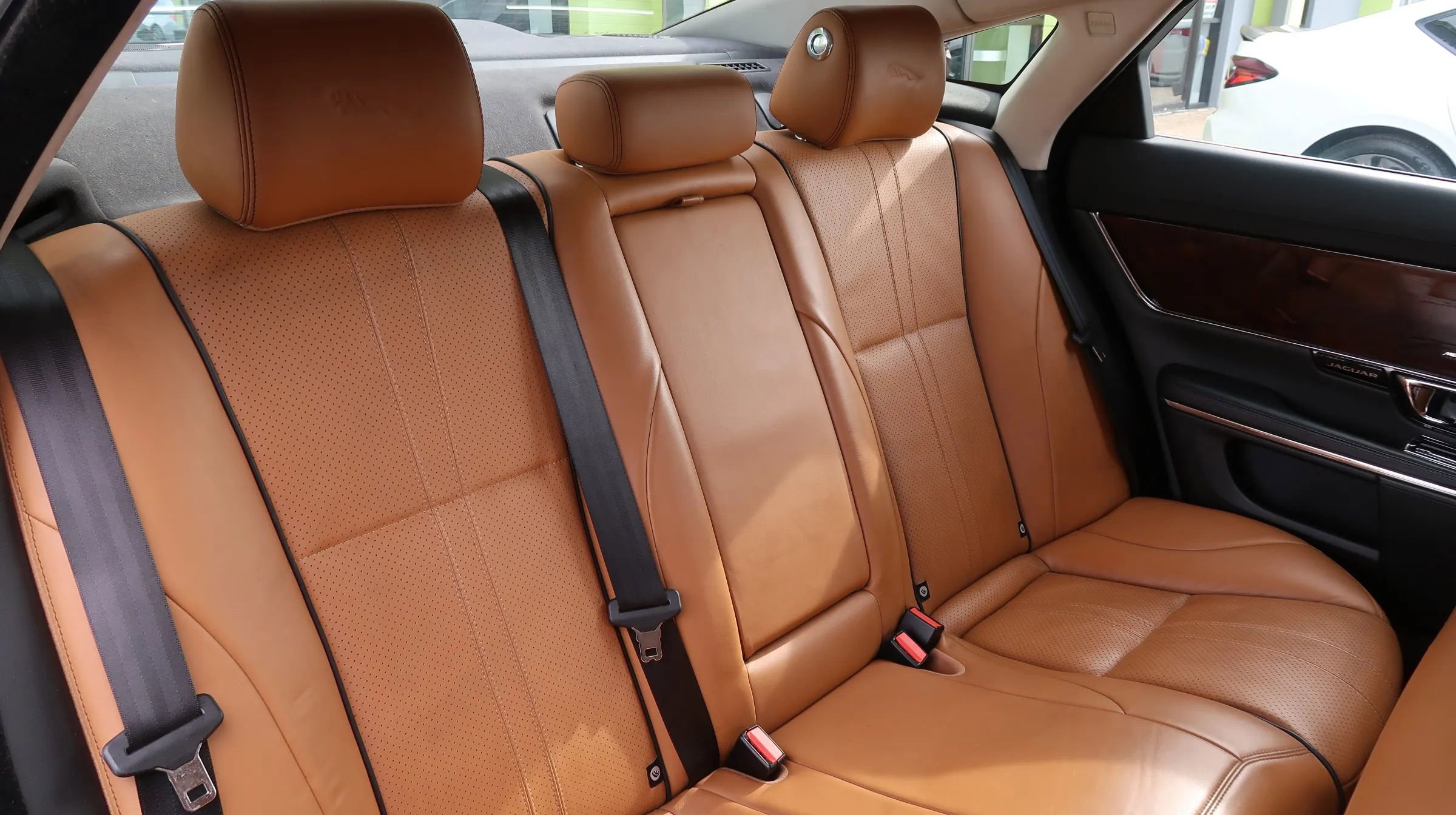 Used 2016 Jaguar XJ R-Sport AWD/4WD image 20