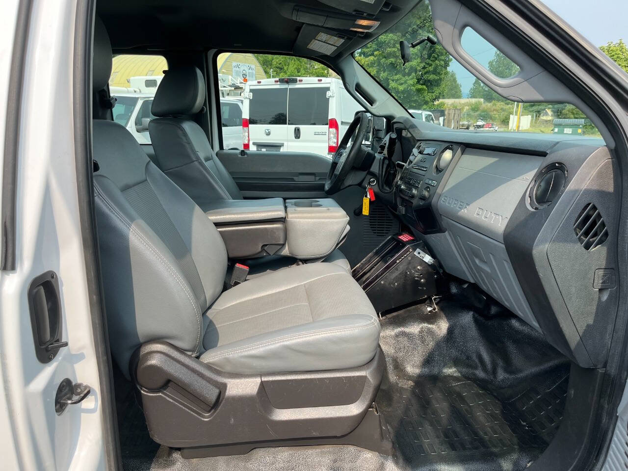 Used 2015 Ford F250 XL AWD/4WD image 21