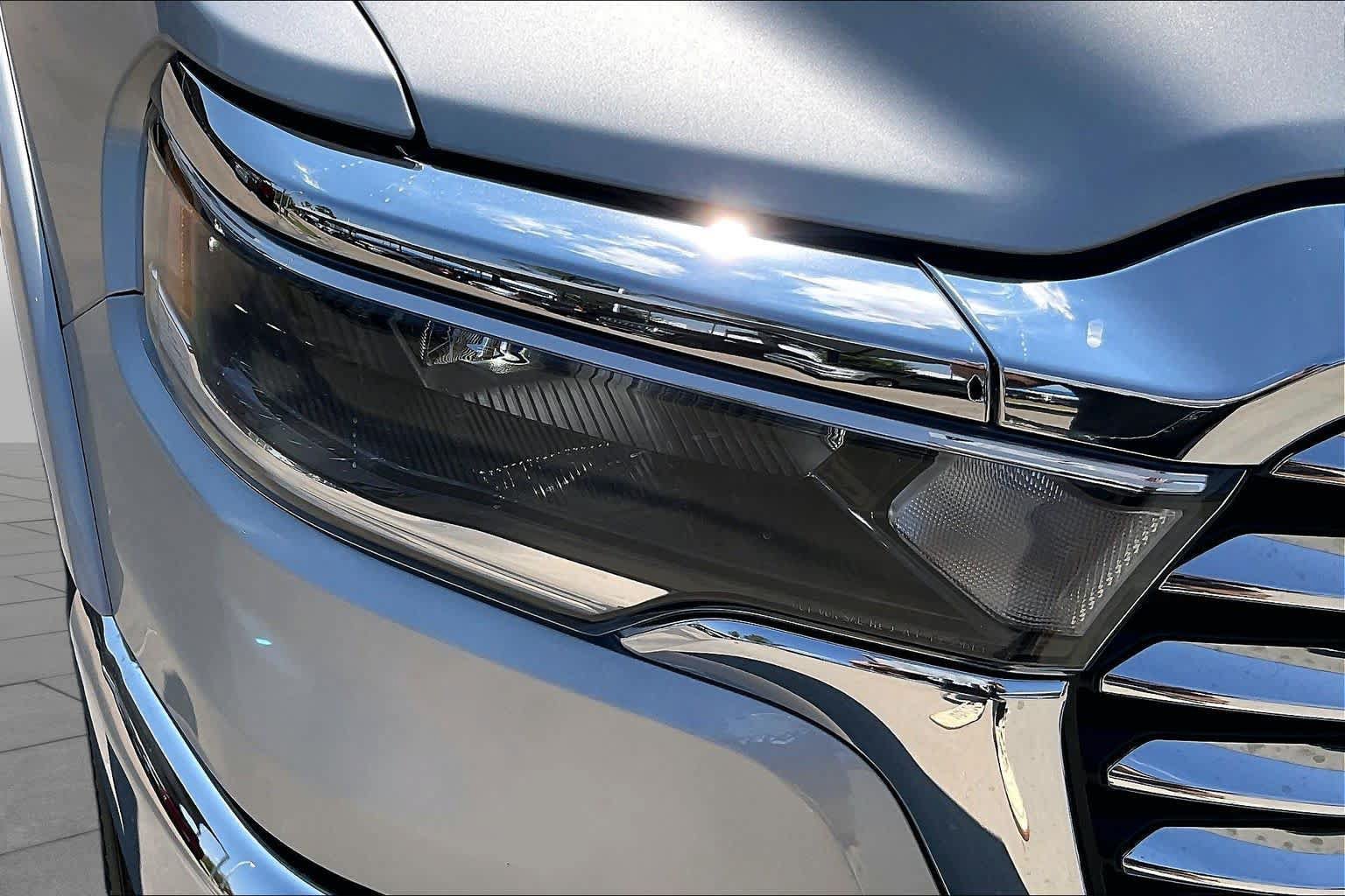 New 2027 RAM 1500 Laramie AWD/4WD image 13