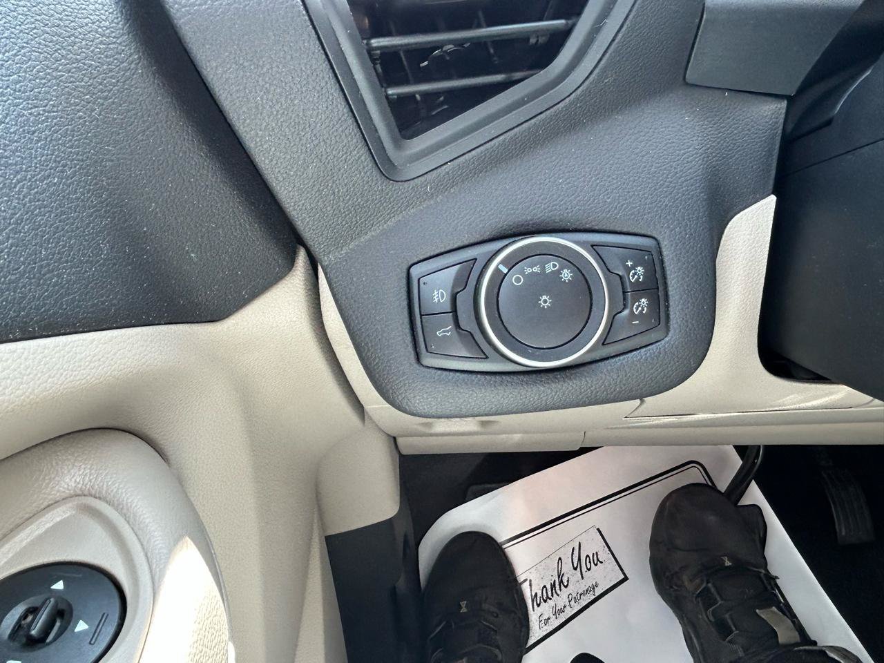 Used 2017 Ford Escape SE w/ Equipment Group 201A FWD image 27