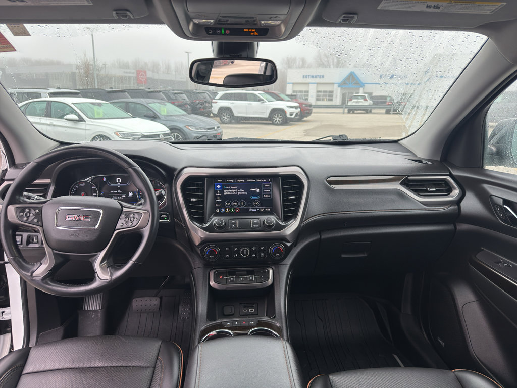 Used 2022 GMC Acadia AT4 w/ Technology Package AWD/4WD image 28