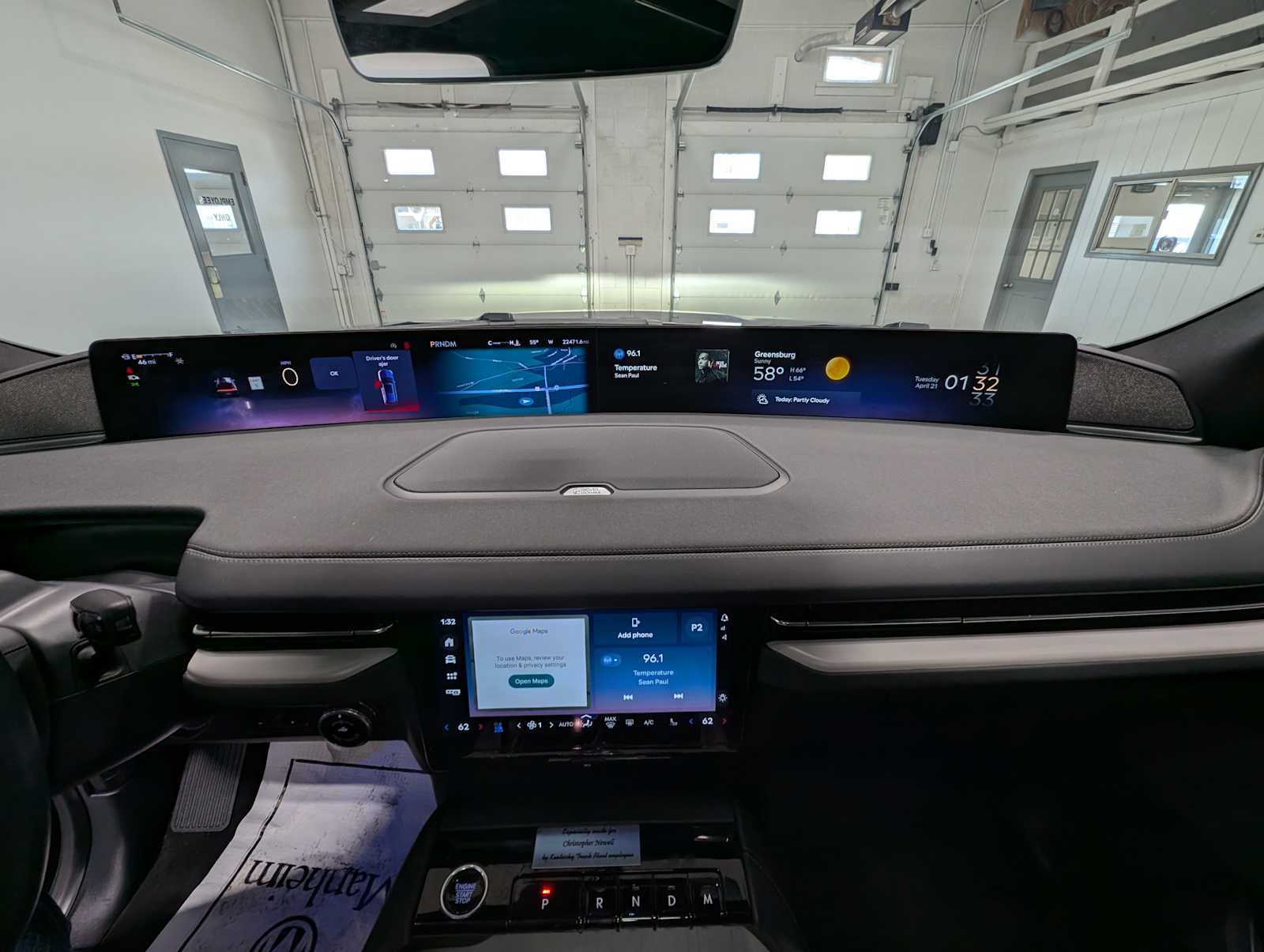 Used 2025 Lincoln Navigator Reserve w/ Jet Appearance Package image 35