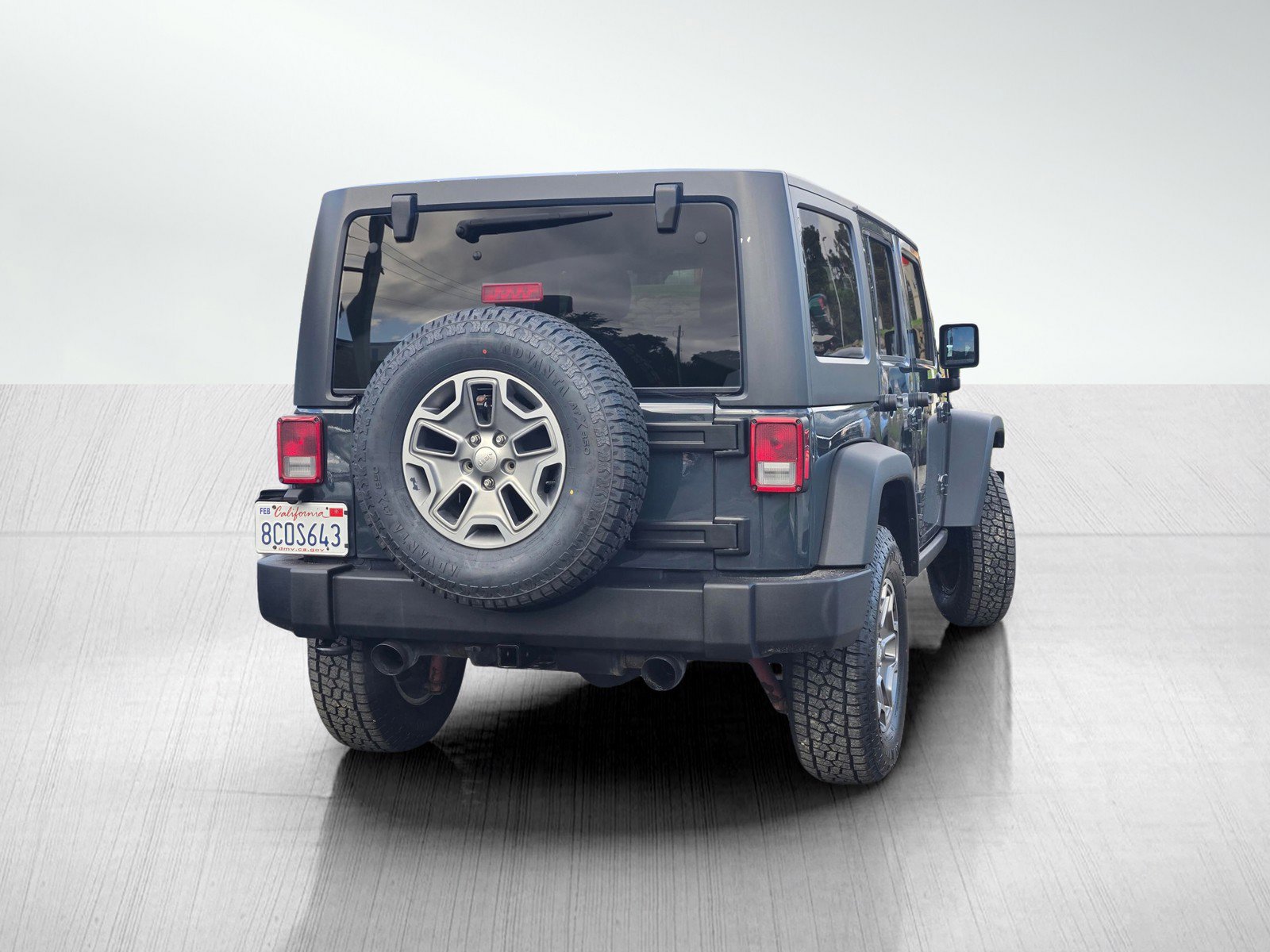 Used 2018 Jeep Wrangler Unlimited Rubicon w/ Connectivity Group image 4