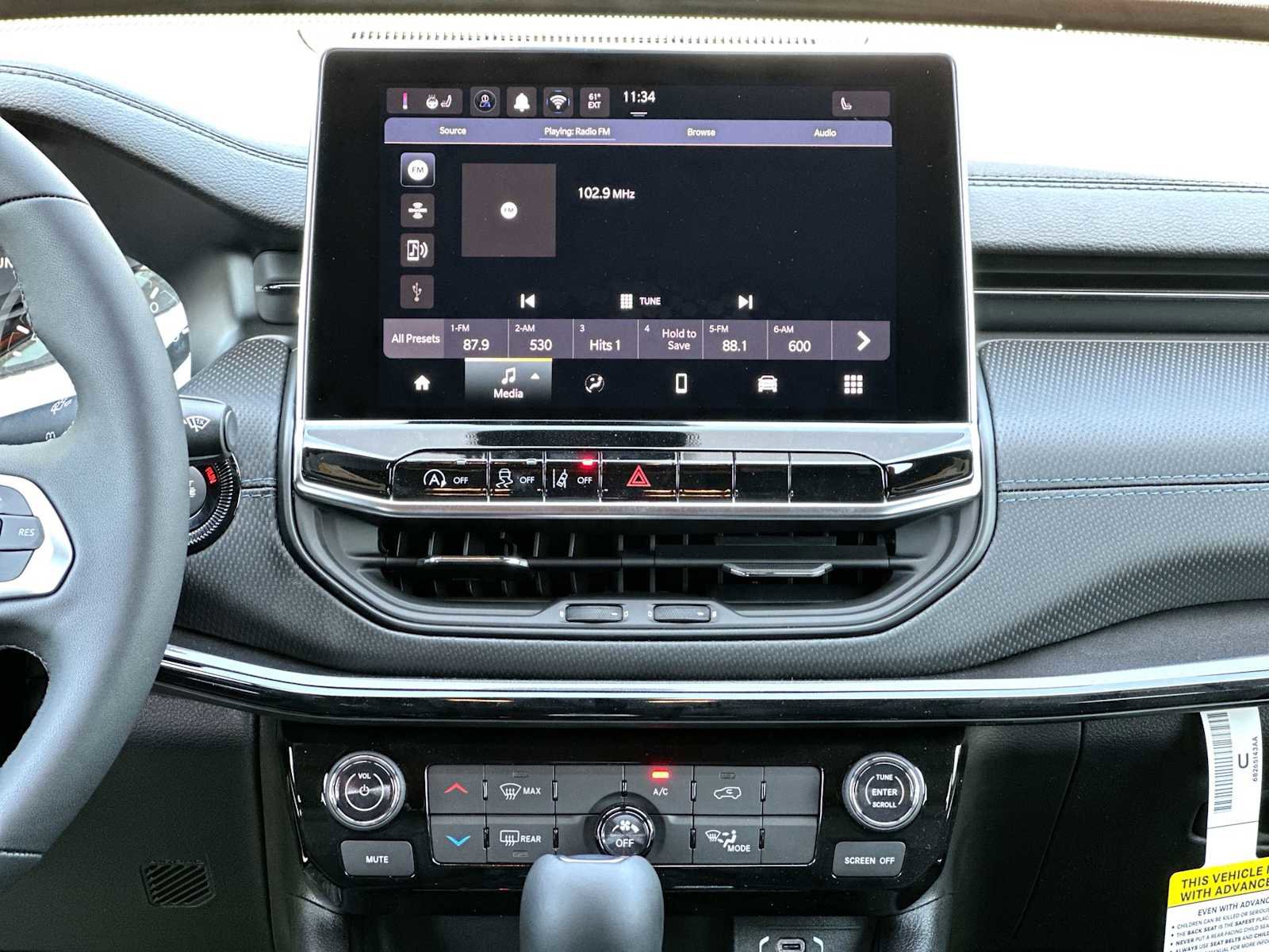 New 2026 Jeep Compass Latitude image 26