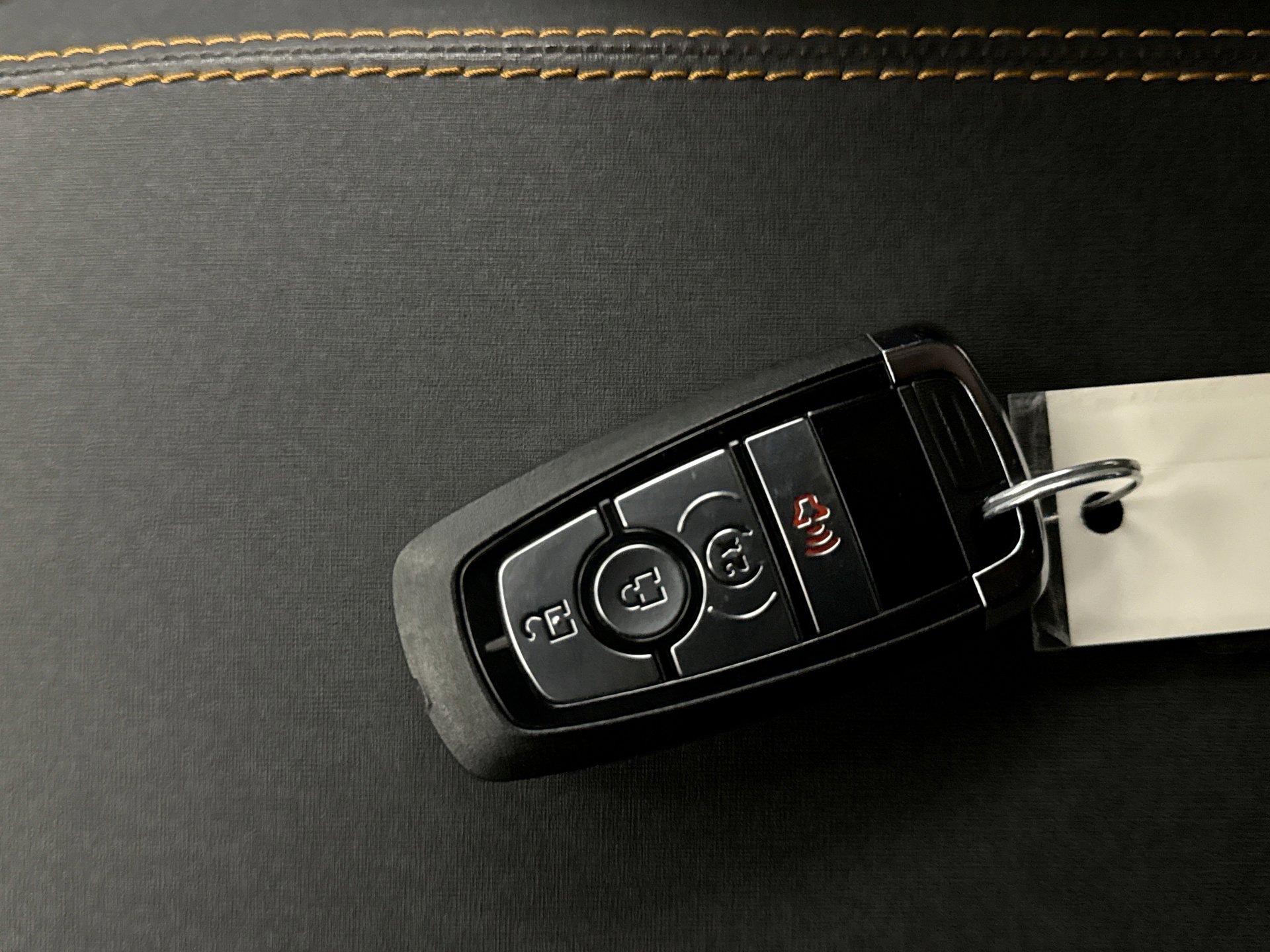 Used 2024 Ford Bronco Badlands image 25