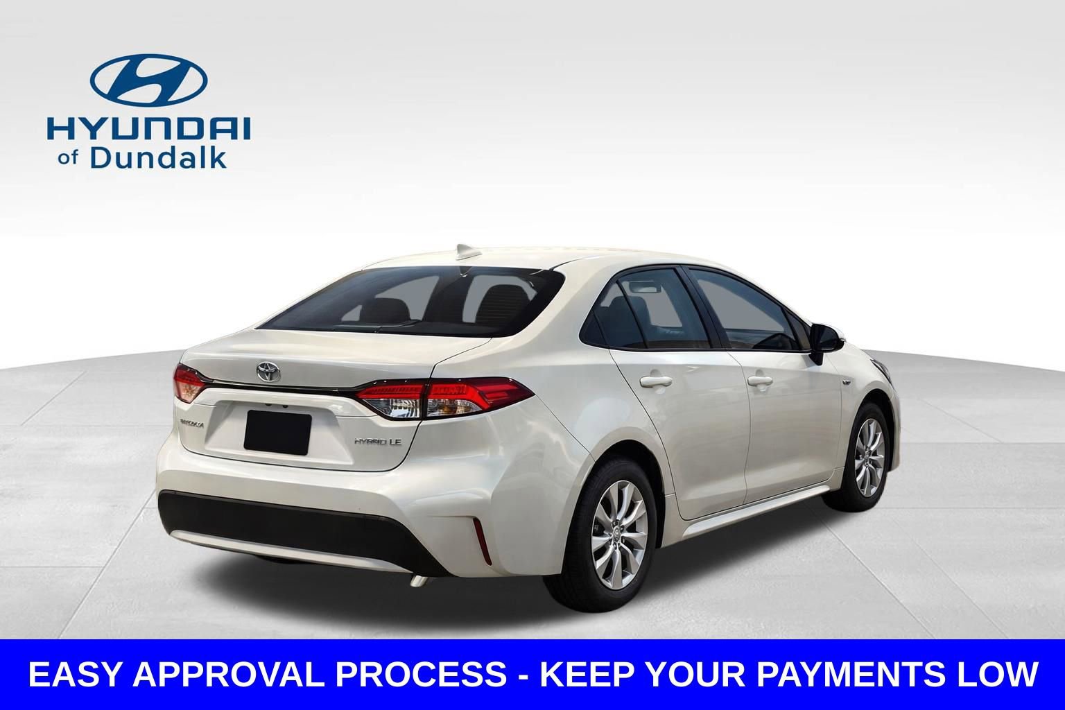 Used 2024 Toyota Corolla LE image 2
