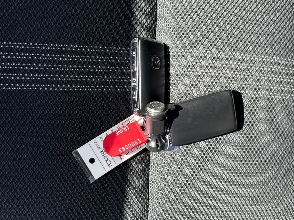 Used 2023 MAZDA CX-50 2.5 S w/ Preferred Plus Pkg image 35