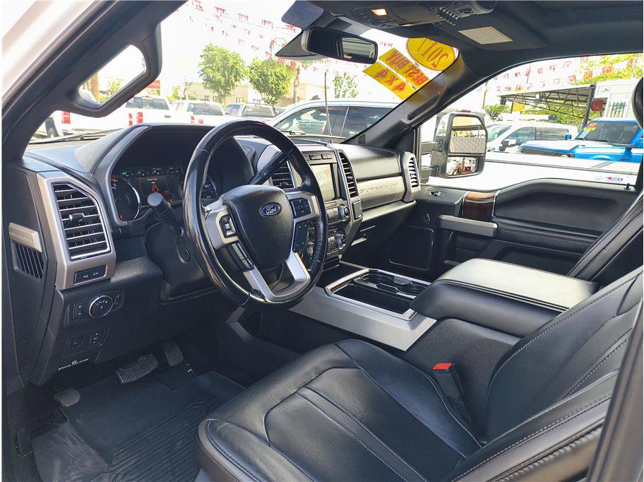 Used 2017 Ford F350 Platinum w/ Platinum Ultimate Package AWD/4WD image 5