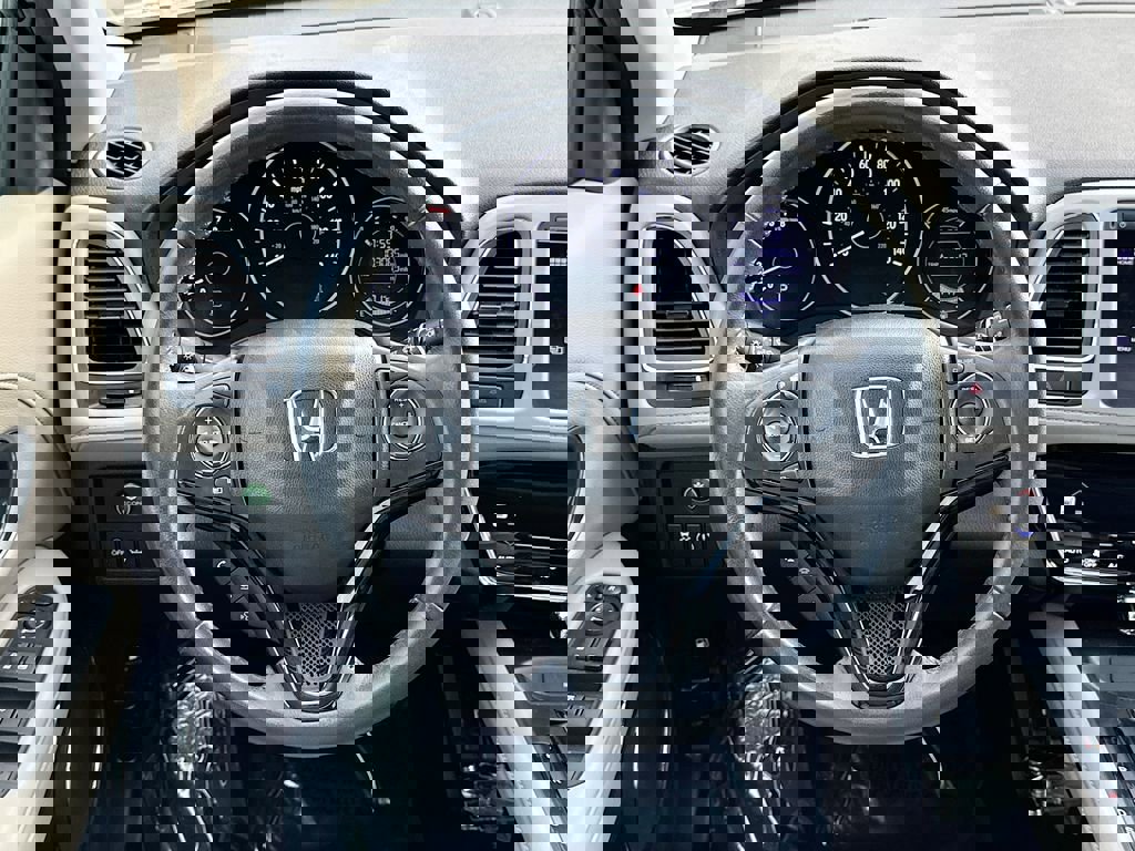 Used 2018 Honda HR-V EX-L image 23