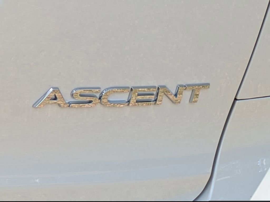 Used 2025 Subaru Ascent Premium AWD/4WD image 12