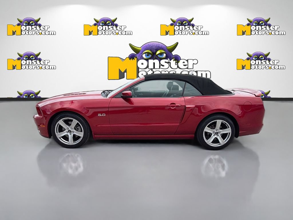 Used 2013 Ford Mustang GT Premium w/ Electronics Pkg RWD image 8