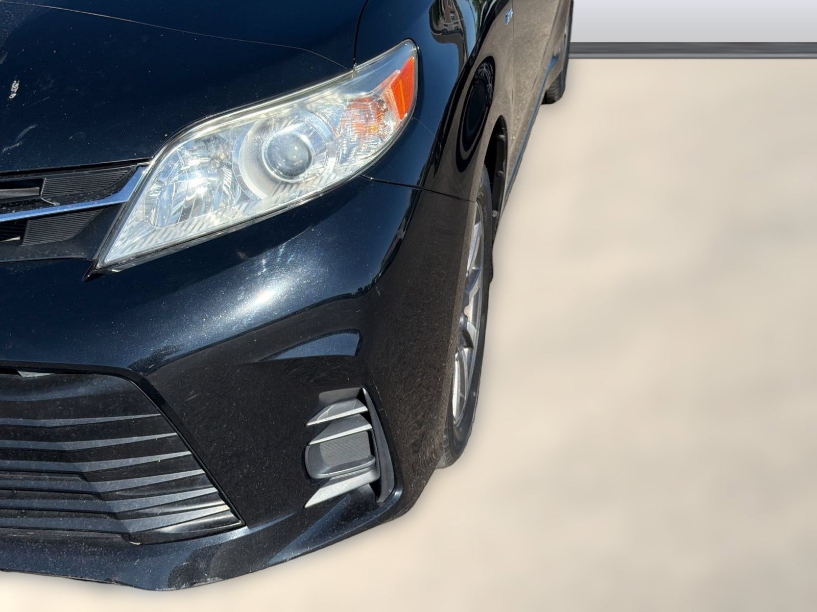 Used 2020 Toyota Sienna LE AWD/4WD image 12