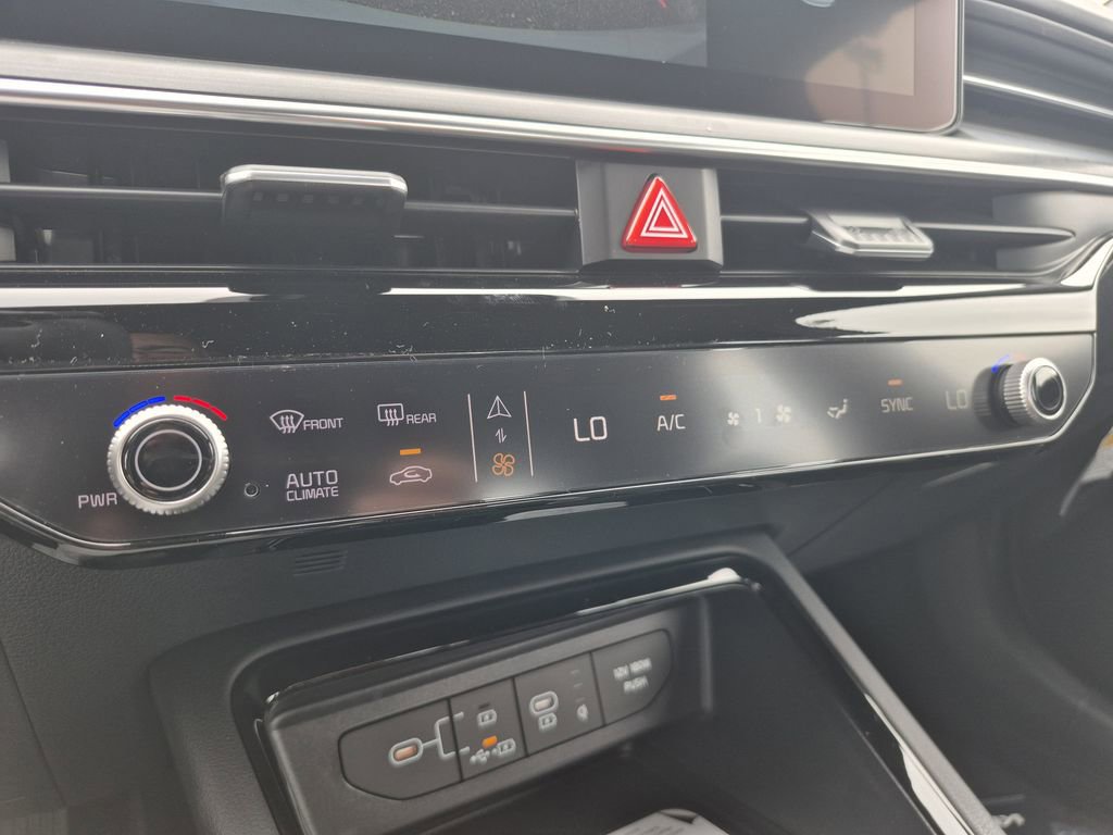 New 2026 Kia K5 GT-Line image 23