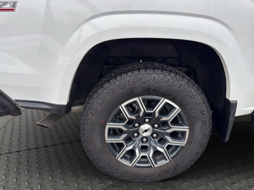 Certified 2025 Chevrolet Colorado Z71 w/ Technology Package image 25