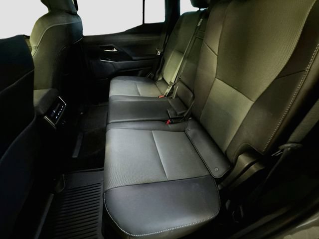 Used 2025 Lexus GX 550 w/ Accessory Package (2T) AWD/4WD image 25