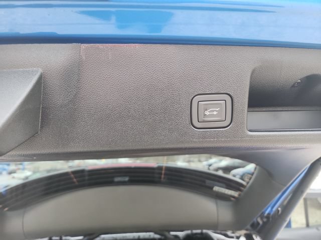 New 2026 Chevrolet Equinox EV RS w/ Active Safety Package 3 AWD/4WD image 16