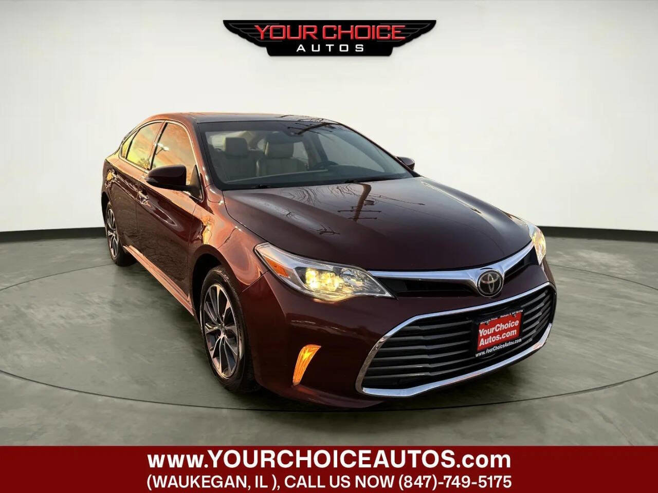 Used 2017 Toyota Avalon XLE Premium image 7