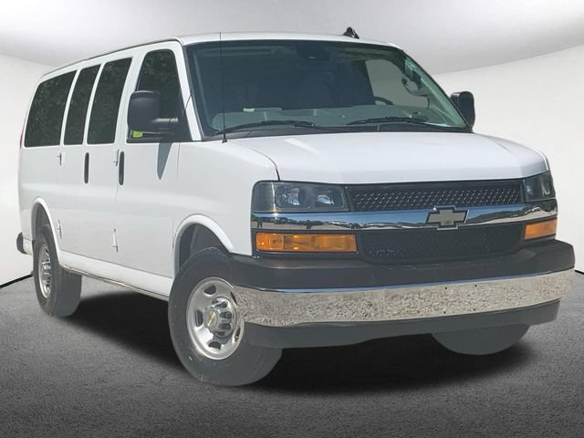 Used 2025 Chevrolet Express 2500 LT w/ LT Preferred Equipment Group RWD video 2