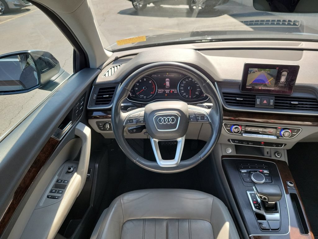 Used 2020 Audi Q5 2.0T Premium w/ Convenience Package AWD/4WD image 14