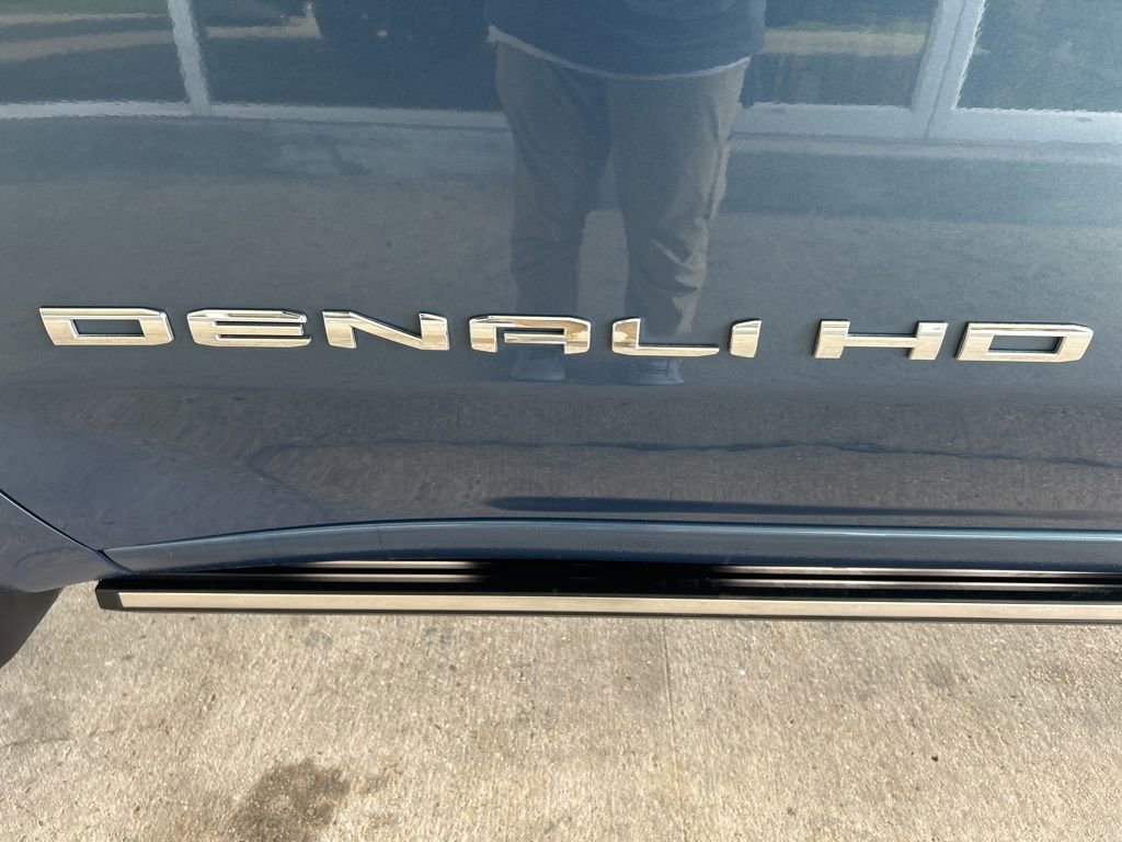 Used 2024 GMC Sierra 2500 Denali Ultimate image 31