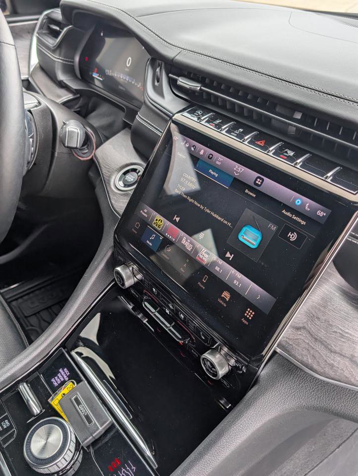 Used 2022 Jeep Grand Cherokee L Overland image 10