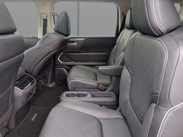 Used 2025 INFINITI QX80 Luxe AWD/4WD image 14