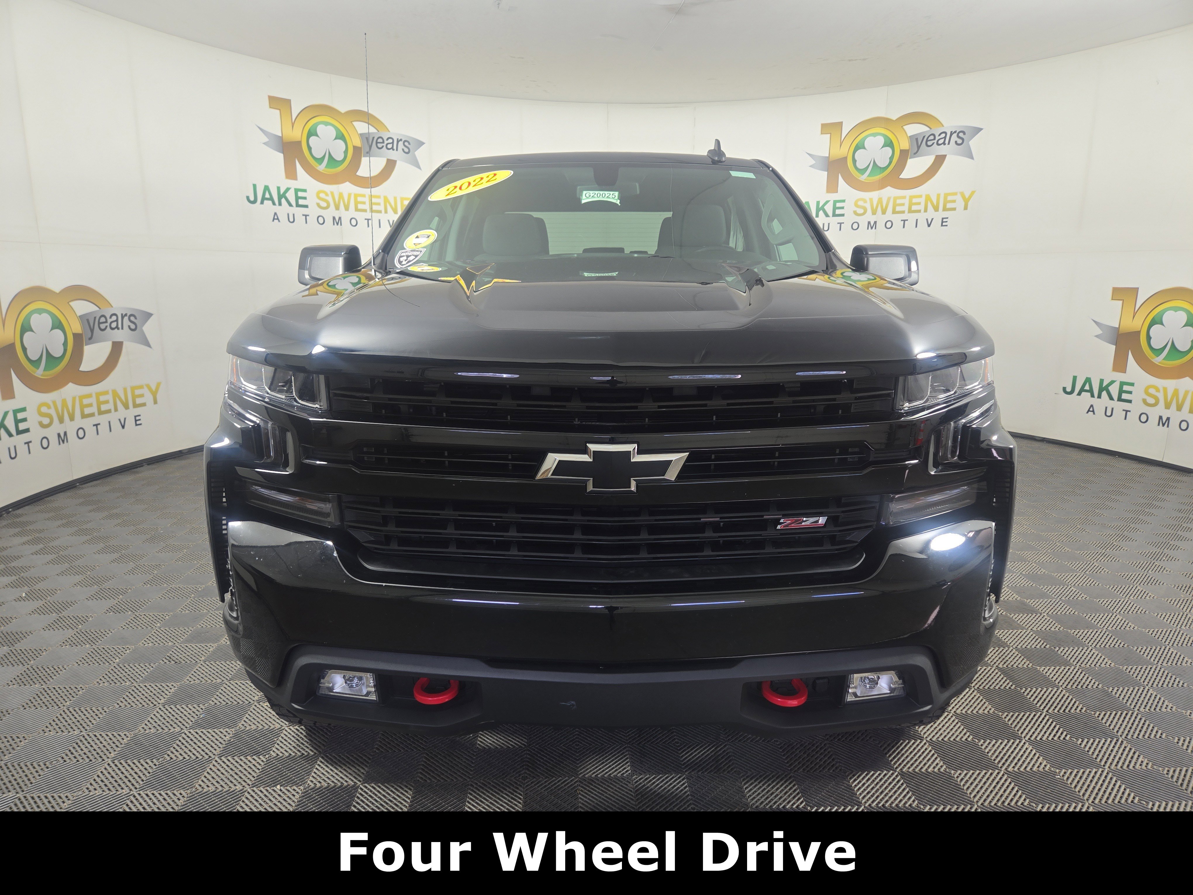 Certified 2022 Chevrolet Silverado 1500 LT Trail Boss w/ Bed Protection Package AWD/4WD image 2