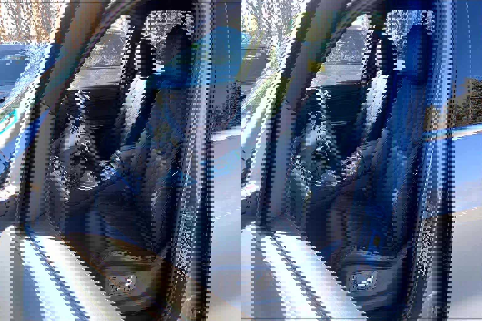 Certified 2025 BMW X5 xDrive40i w/ Premium Package image 7