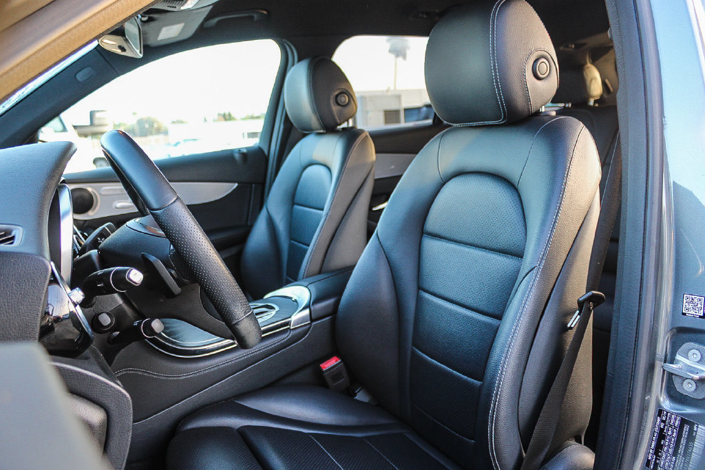 Used 2019 Mercedes-Benz GLC 300 image 18