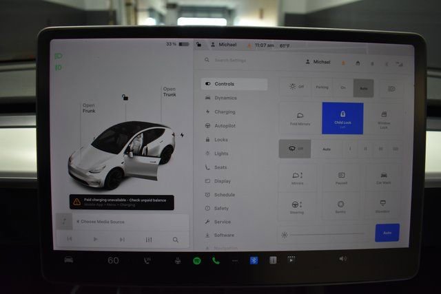 Used 2021 Tesla Model Y Long Range image 22