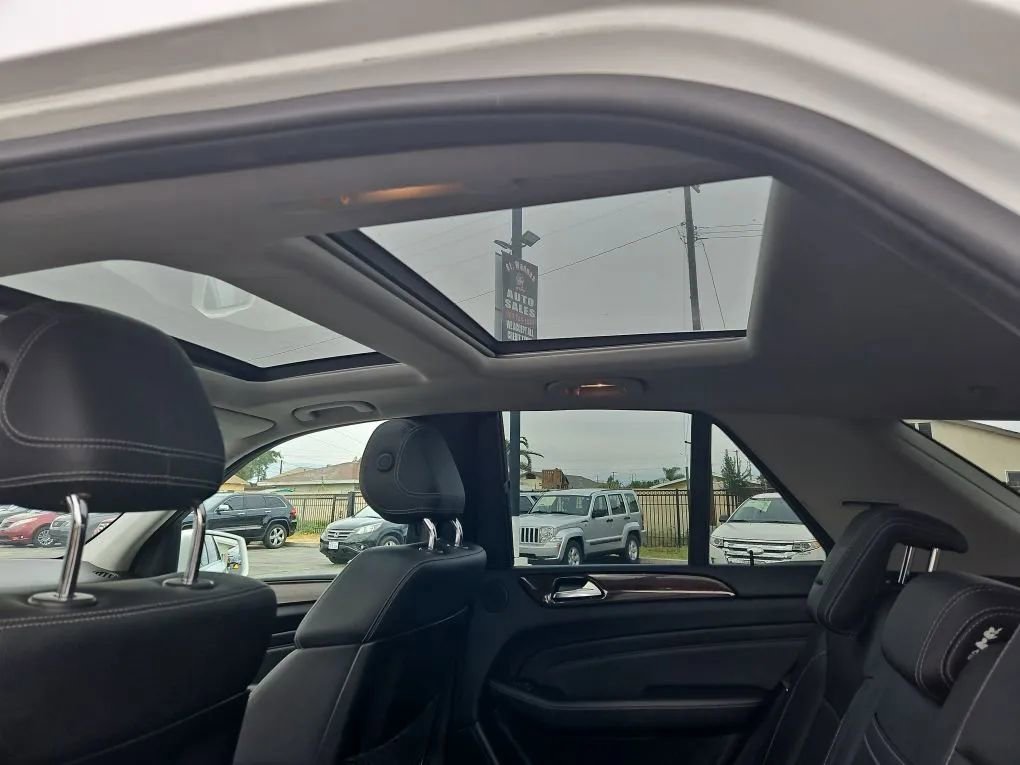 Used 2015 Mercedes-Benz ML 350 2WD w/ Premium 1 Package image 44