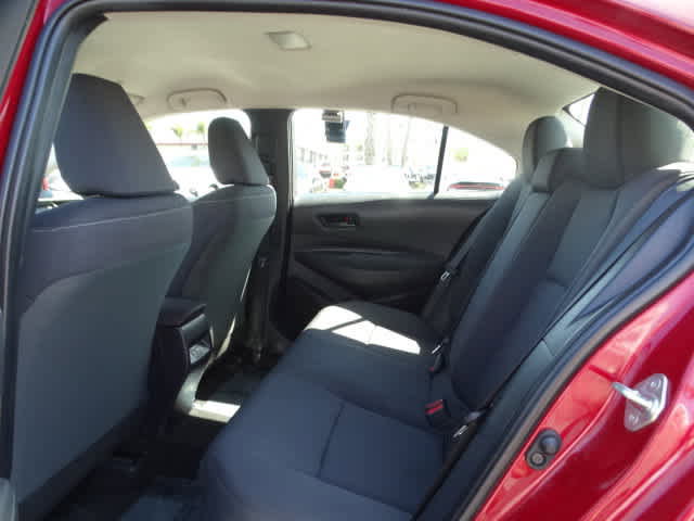 Used 2025 Toyota Corolla LE w/ LE Premium Package FWD image 22