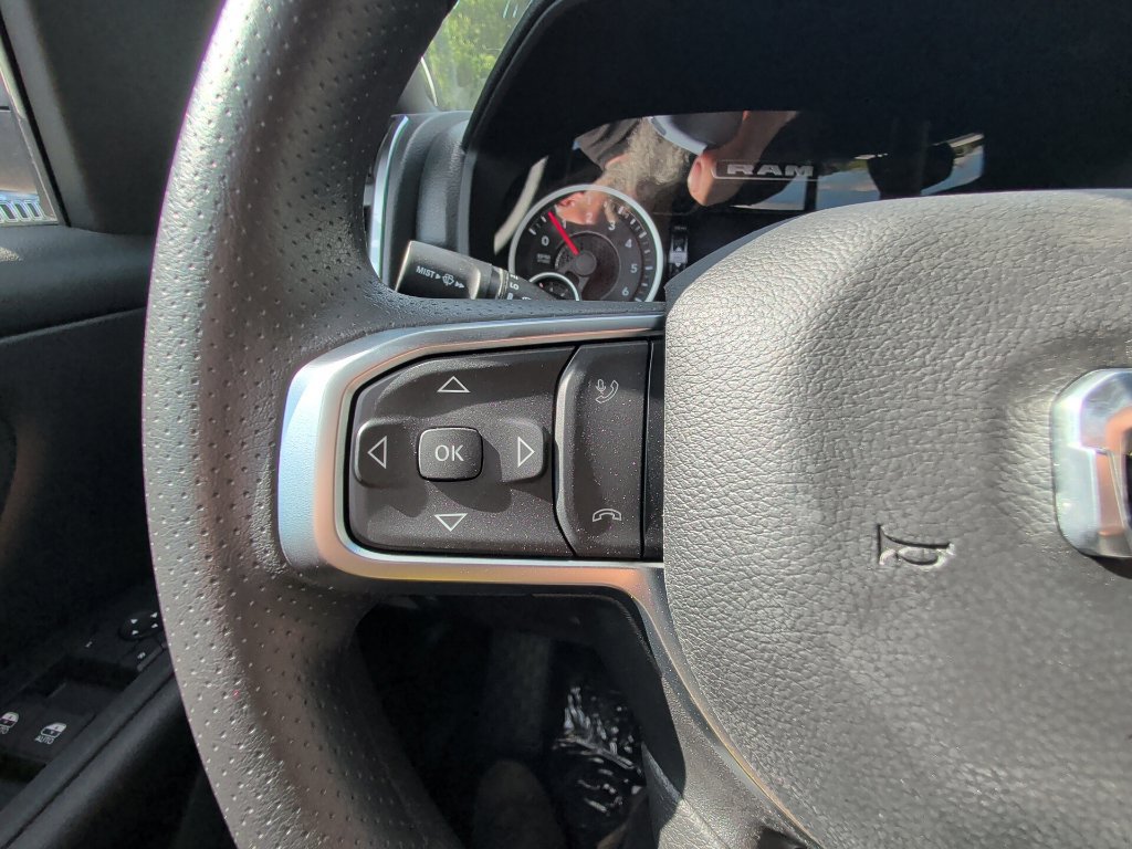 New 2026 RAM 1500 Express AWD/4WD image 18