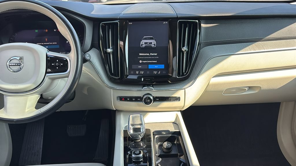 Certified 2025 Volvo XC60 B5 Ultra AWD/4WD image 5