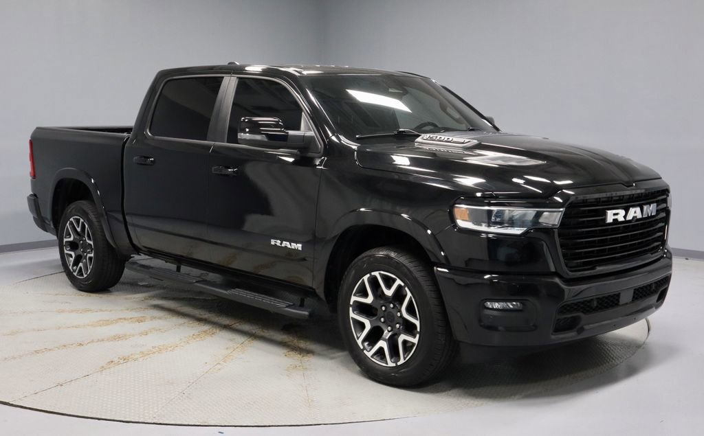 Used 2025 RAM 1500 Laramie w/ Sport Appearance Package