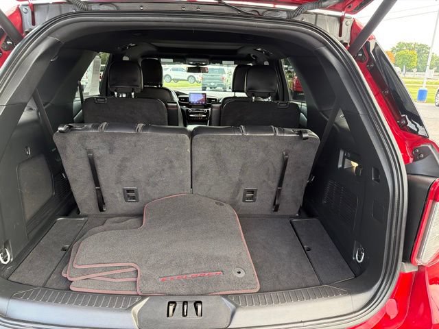Used 2023 Ford Explorer ST-Line w/ Class IV Trailer Tow Package AWD/4WD image 14