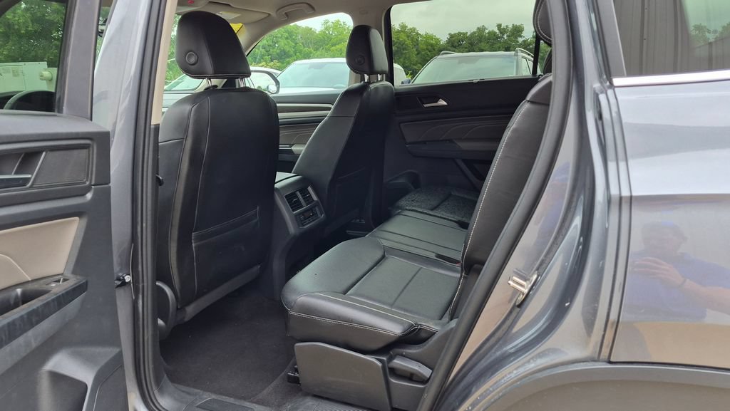 Used 2021 Volkswagen Atlas SE FWD image 11
