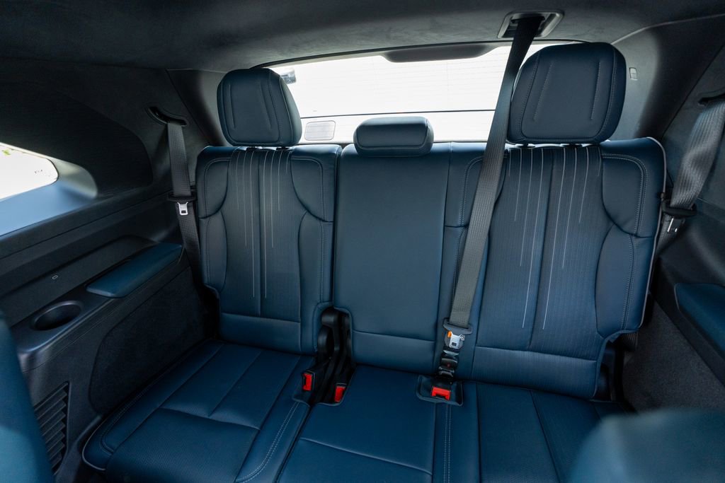 Used 2025 Cadillac Escalade IQ Luxury 2 w/ LPO, Premium Carpet Package AWD/4WD image 55