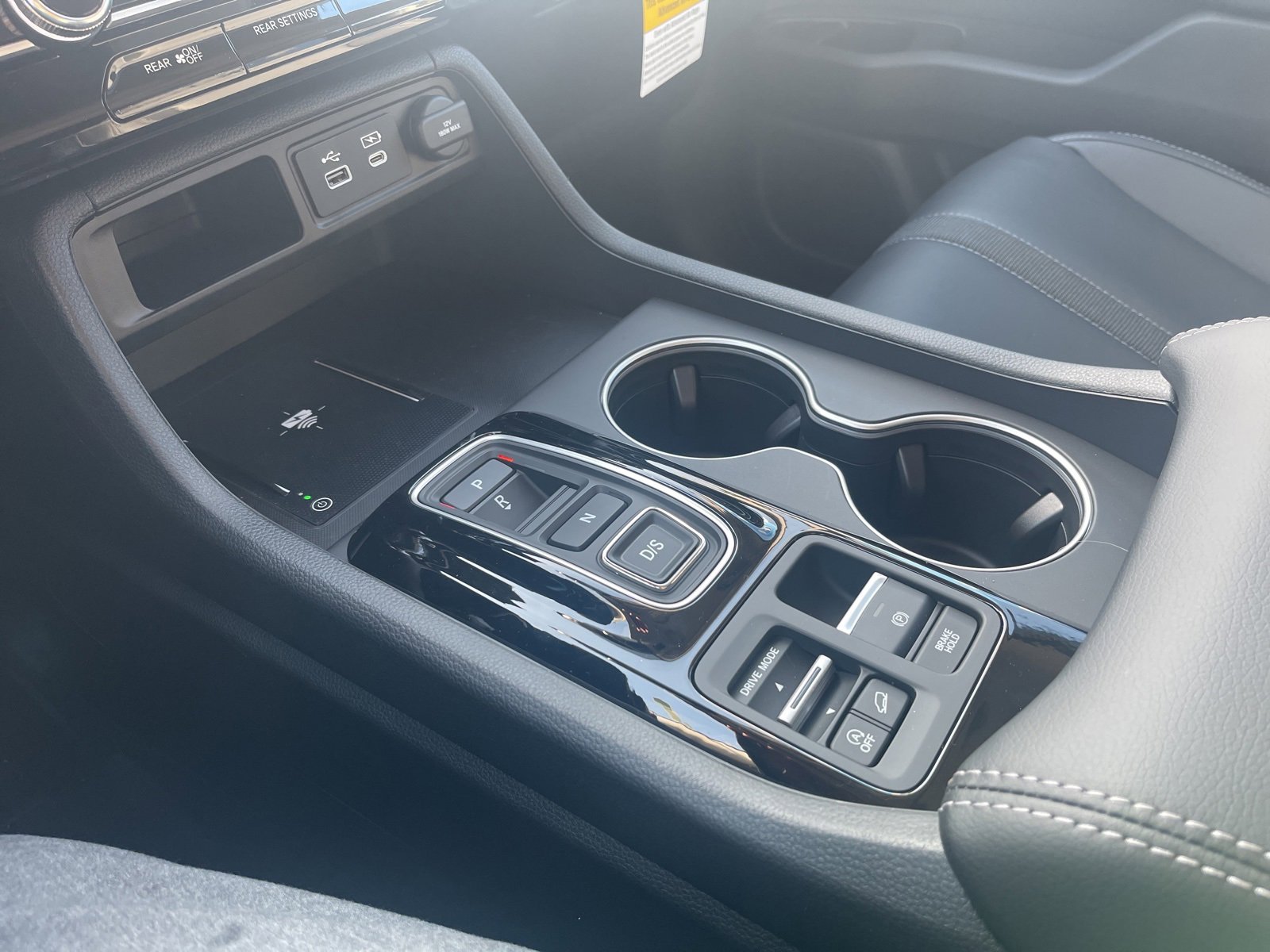 New 2025 Honda Pilot Touring image 30