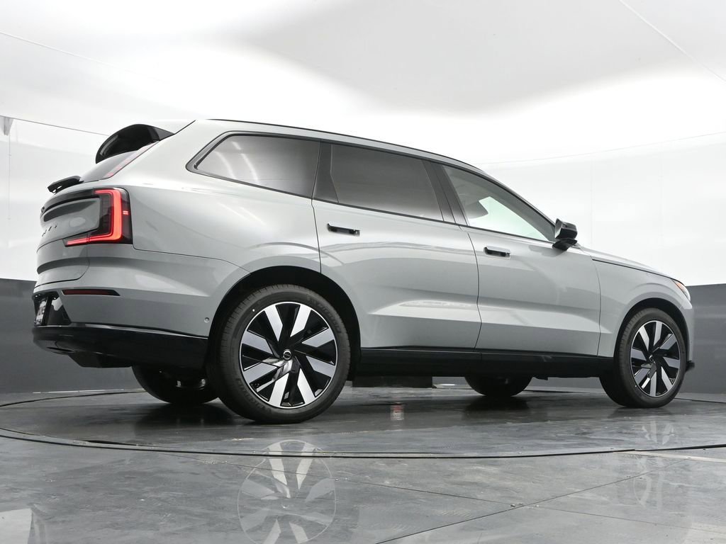 New 2025 Volvo EX90 Ultra image 42