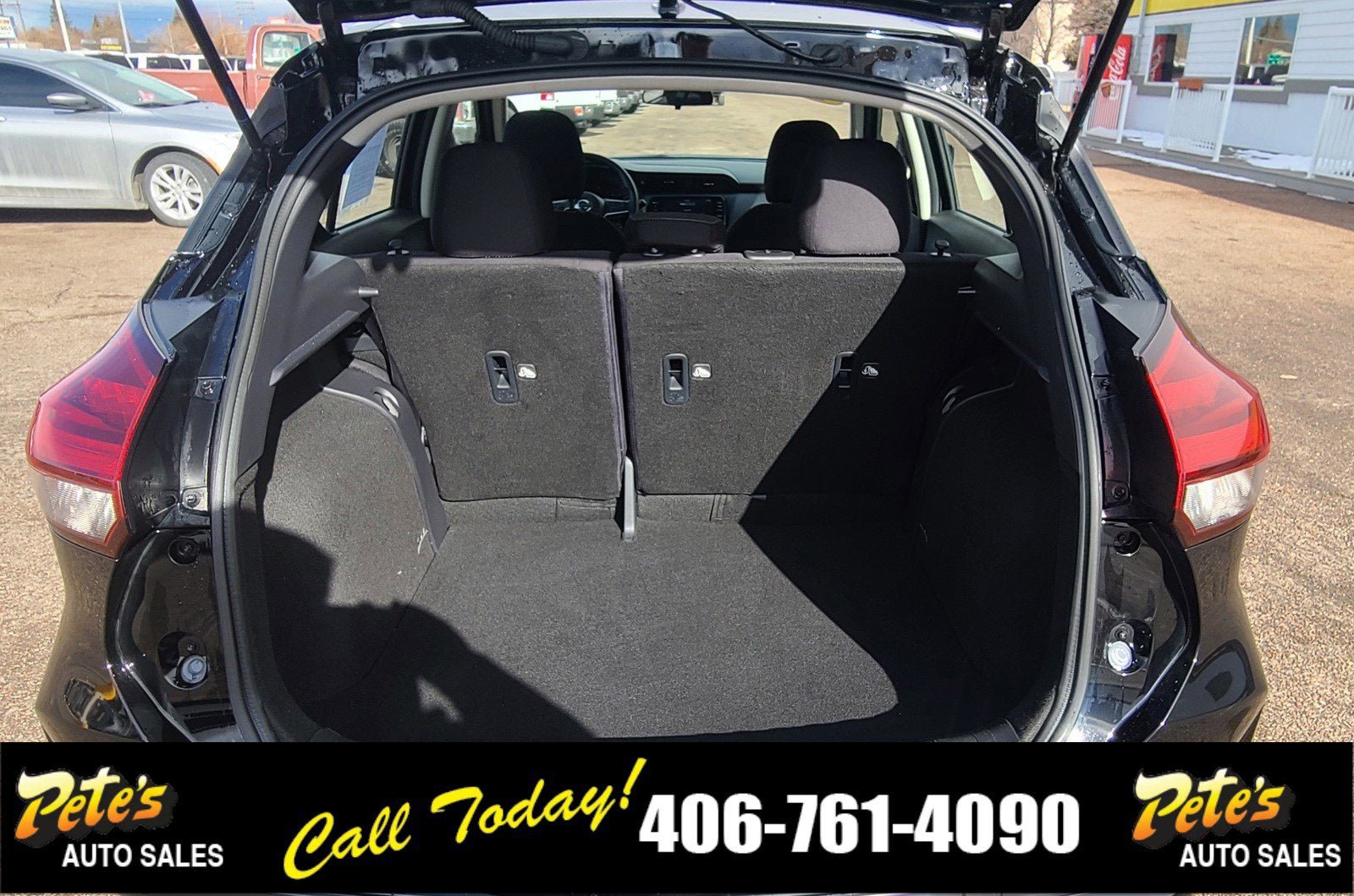 Used 2021 Nissan Kicks SV FWD image 9