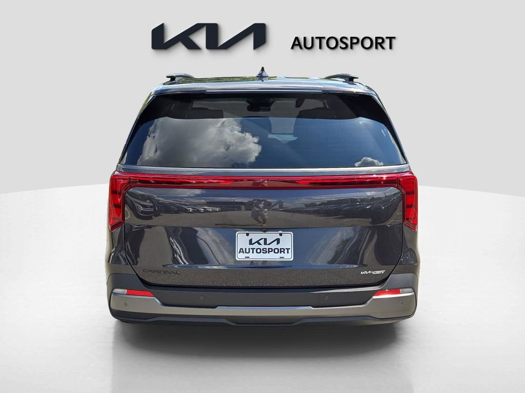 New 2026 Kia Carnival SX w/ SX Dark Edition Package image 9