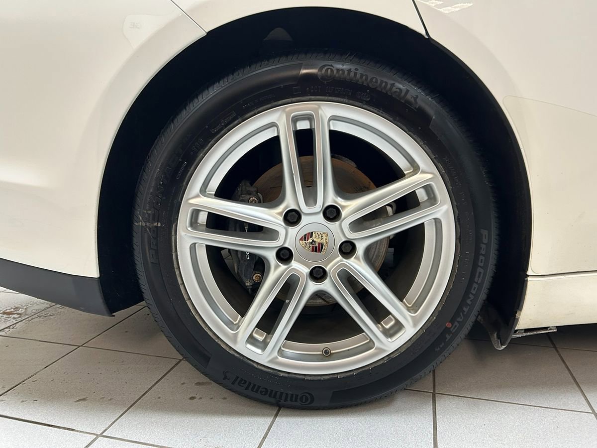 Used 2012 Porsche Panamera 4 image 71