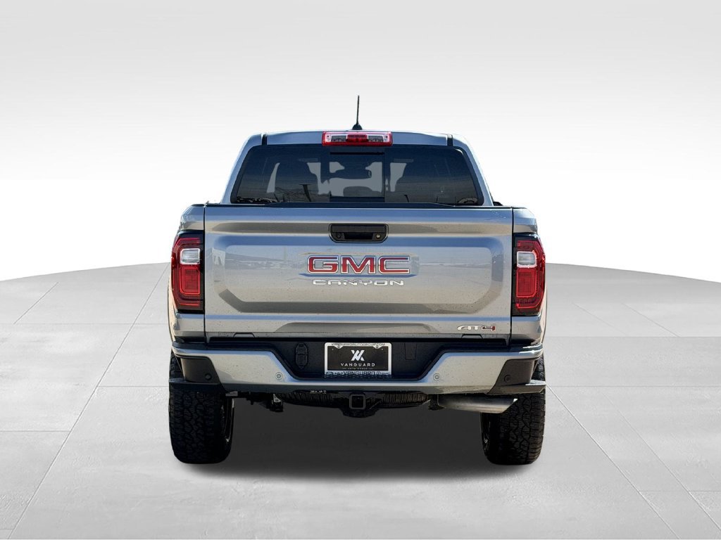 New 2026 GMC Canyon AT4 AWD/4WD image 4