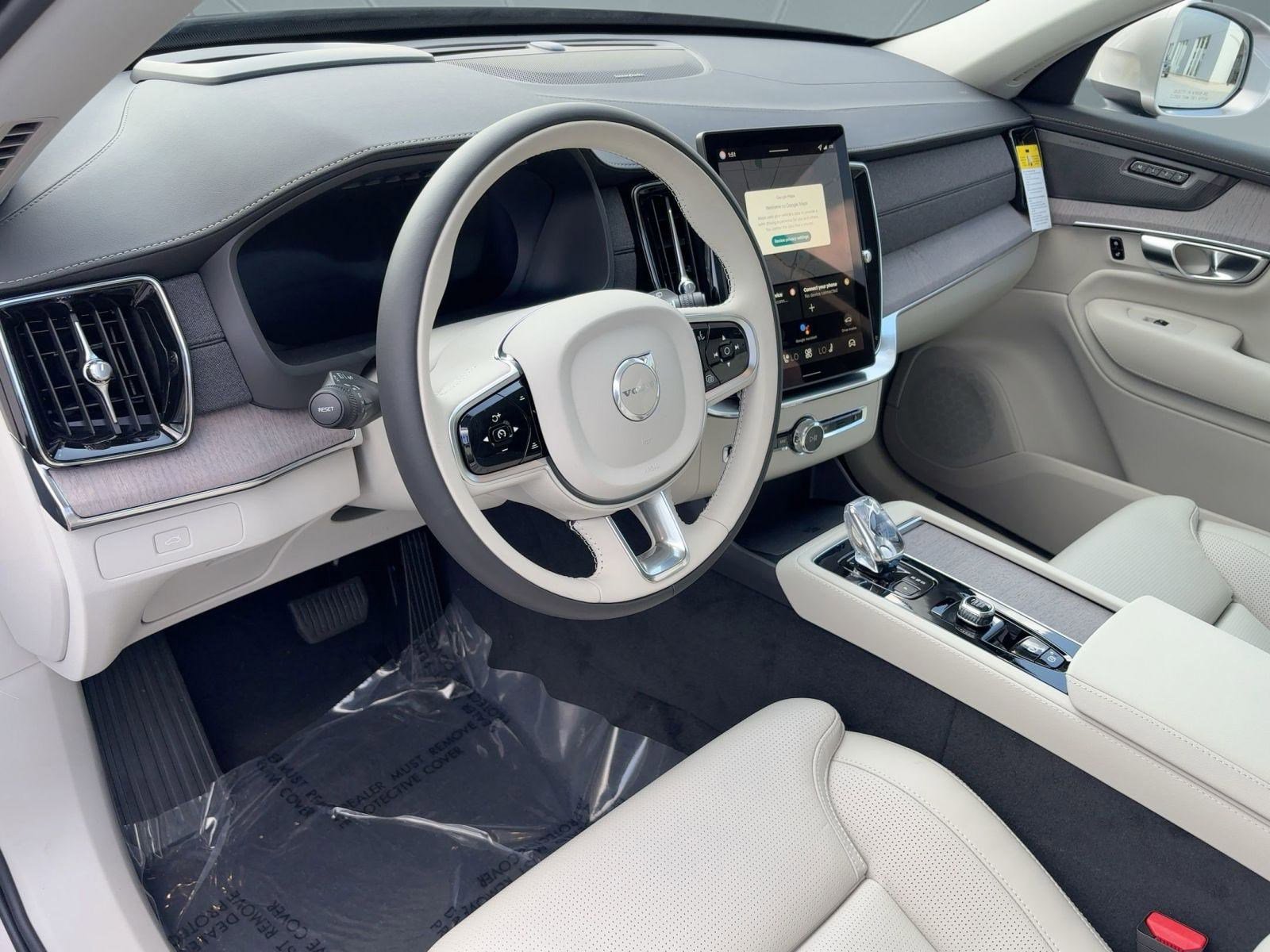 New 2026 Volvo XC90 B6 Ultra image 4