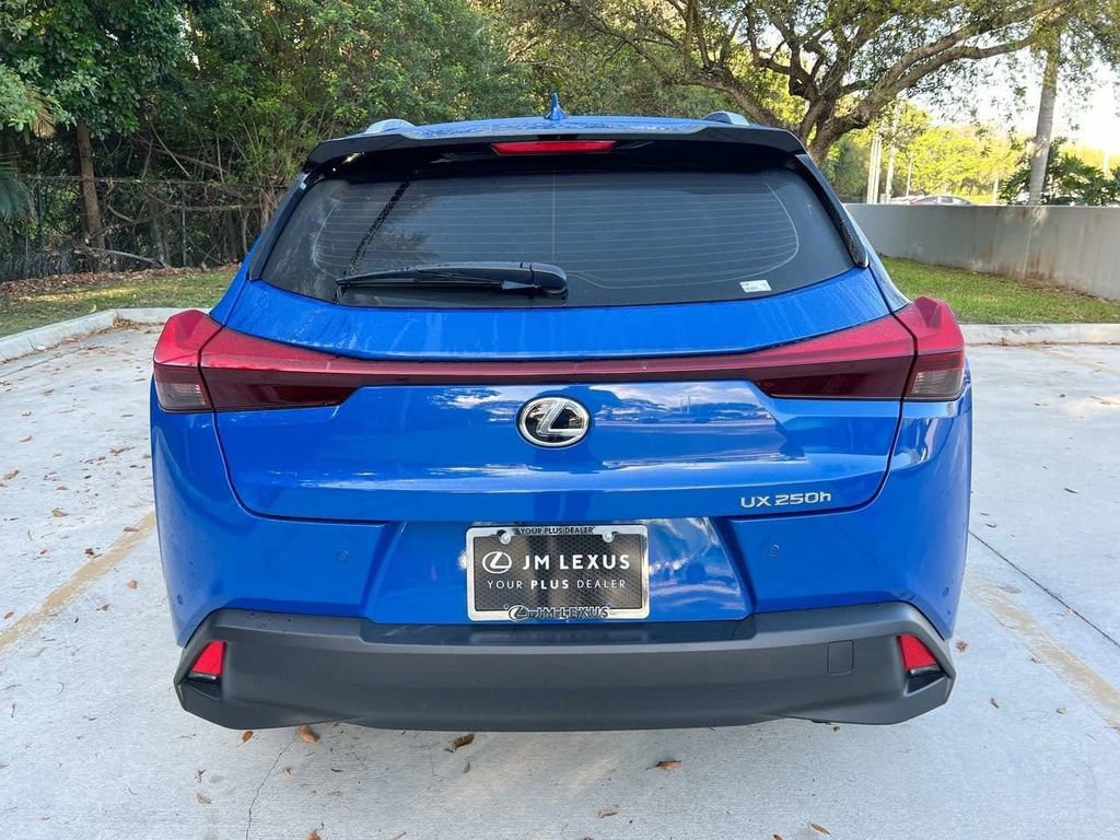 Certified 2024 Lexus UX 250h FWD w/ Premium Package image 6