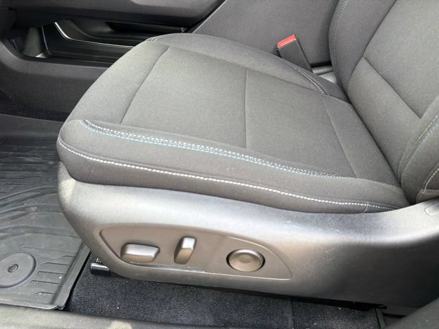 New 2026 Chevrolet Equinox EV LT w/ Comfort Package AWD/4WD image 13