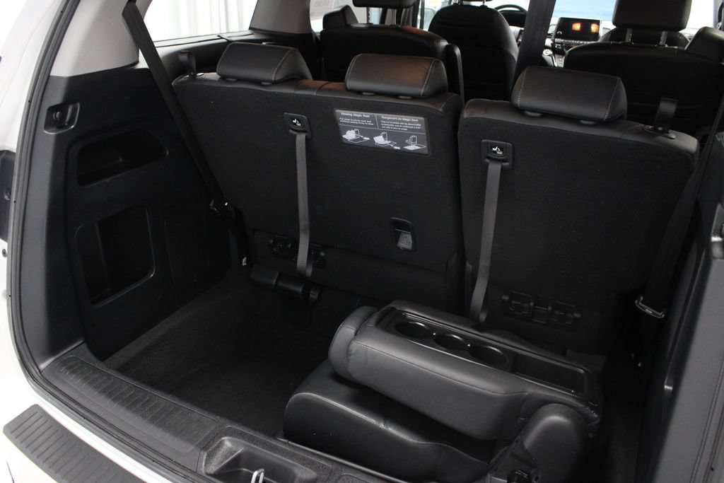 Used 2023 Honda Odyssey Touring image 17